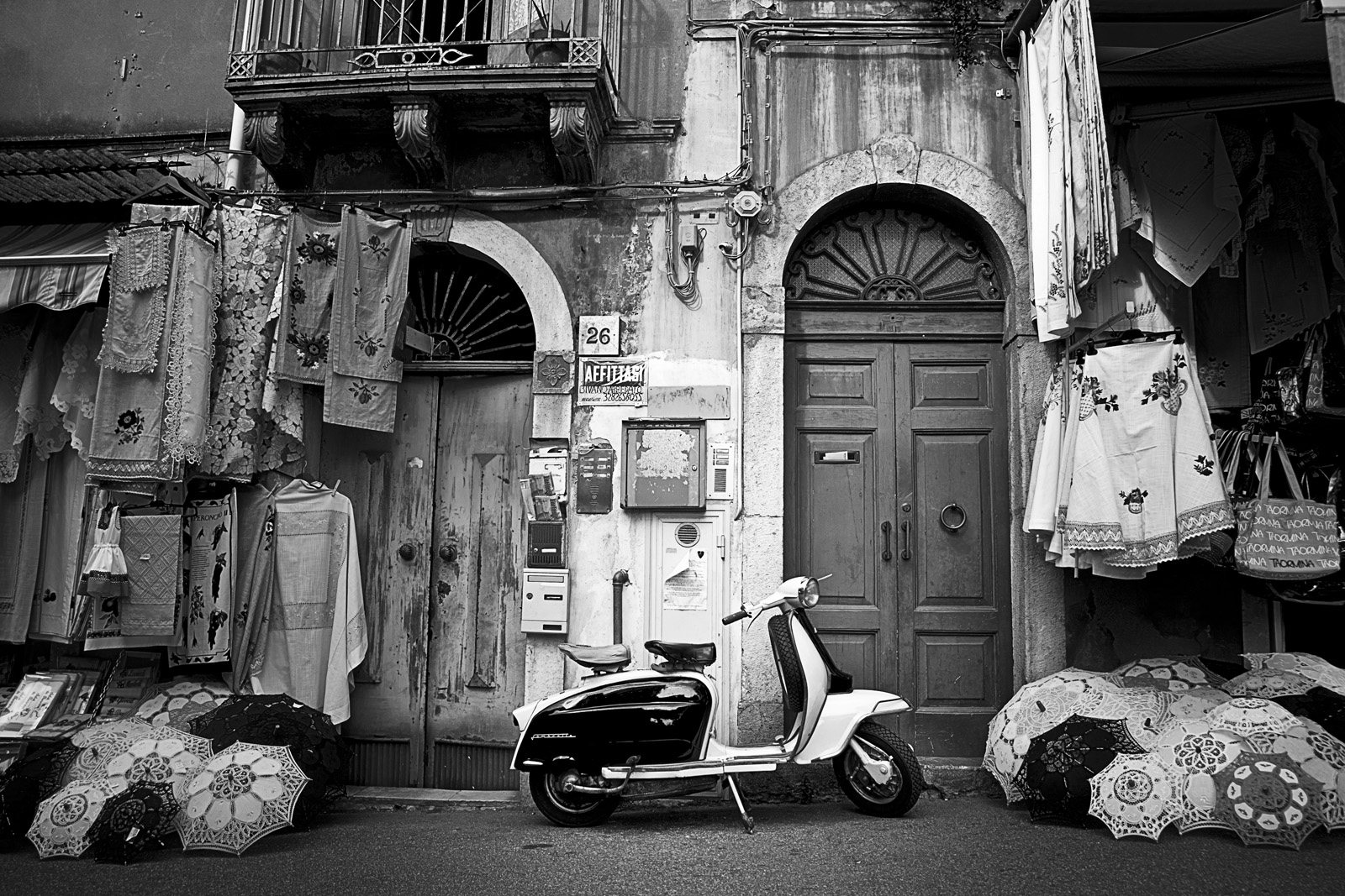 Lambretta in Taormina