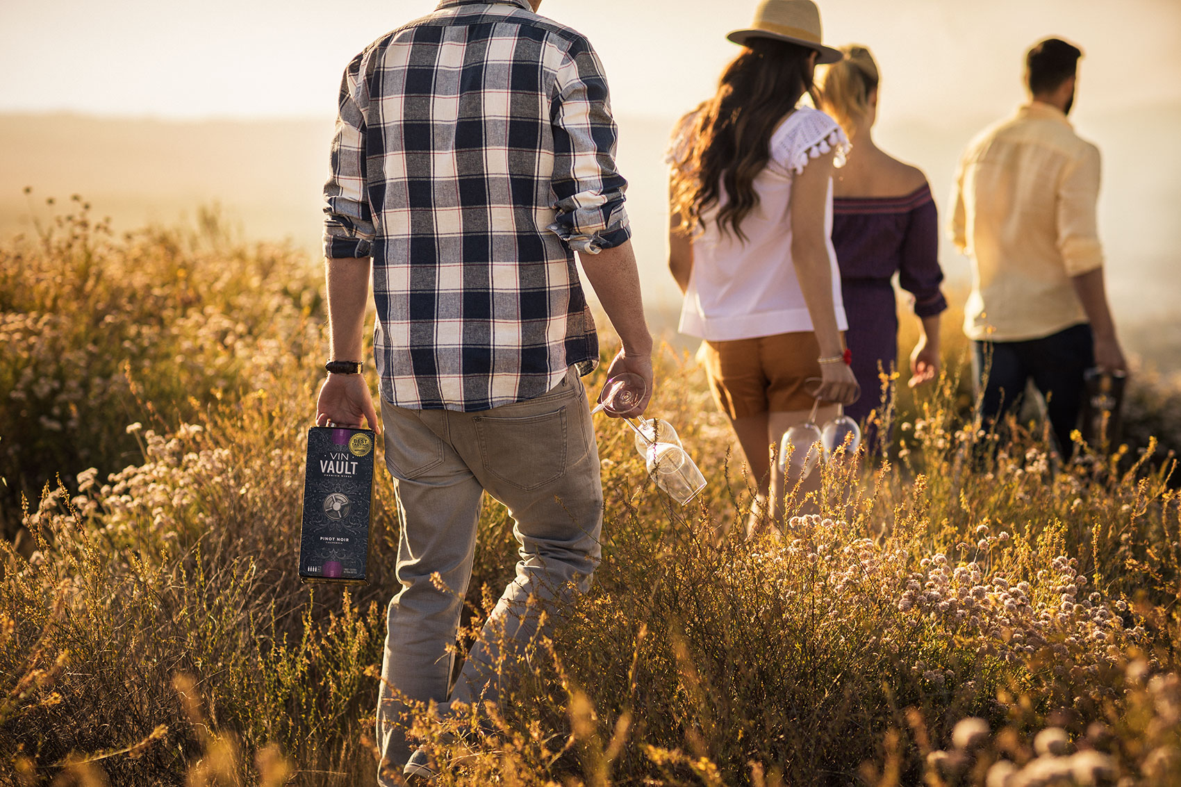 Wine Photographer Lifestyle| Hike Scene  Landscape with Wine in the Box